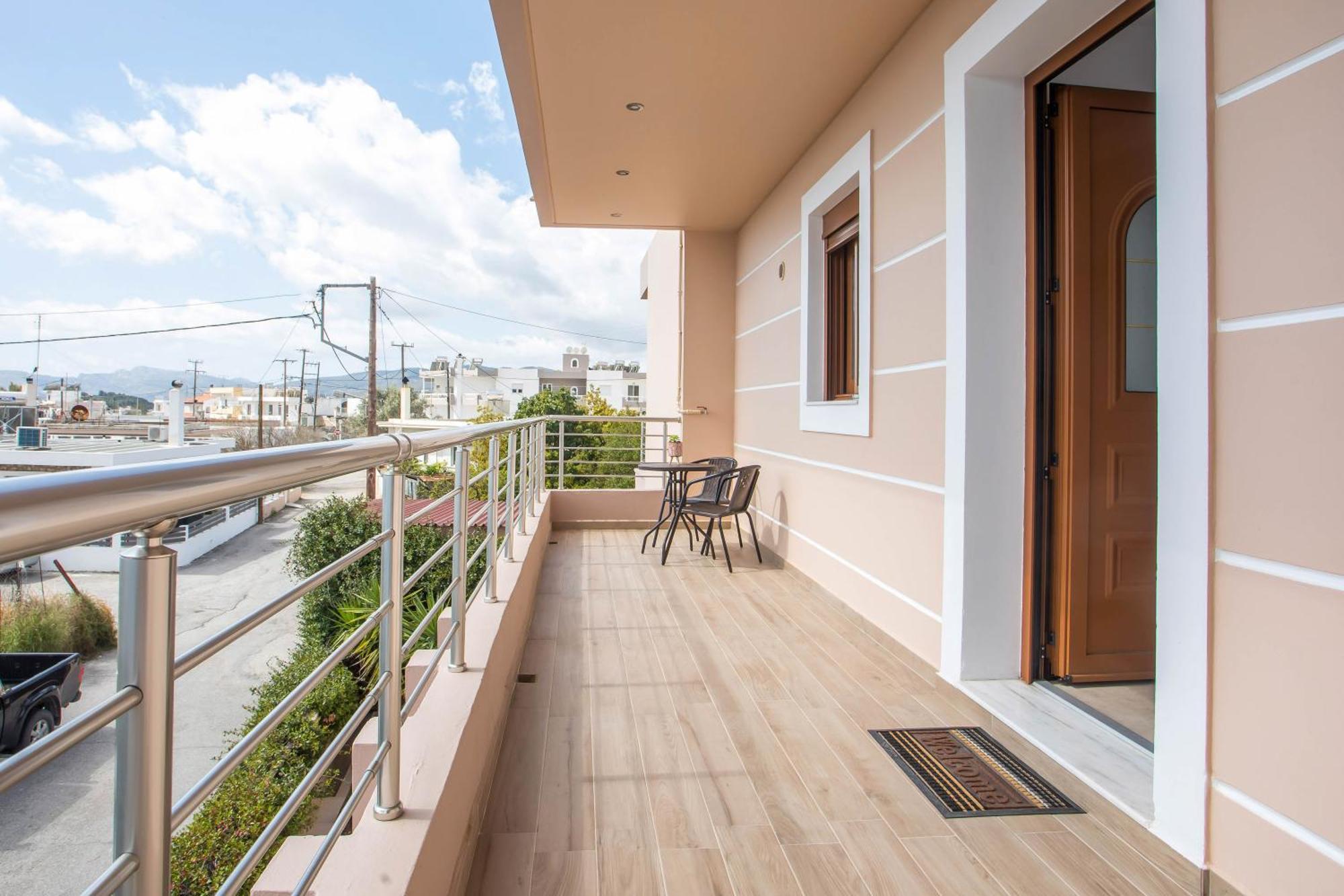 M&E Apartments New Хараки Екстериор снимка